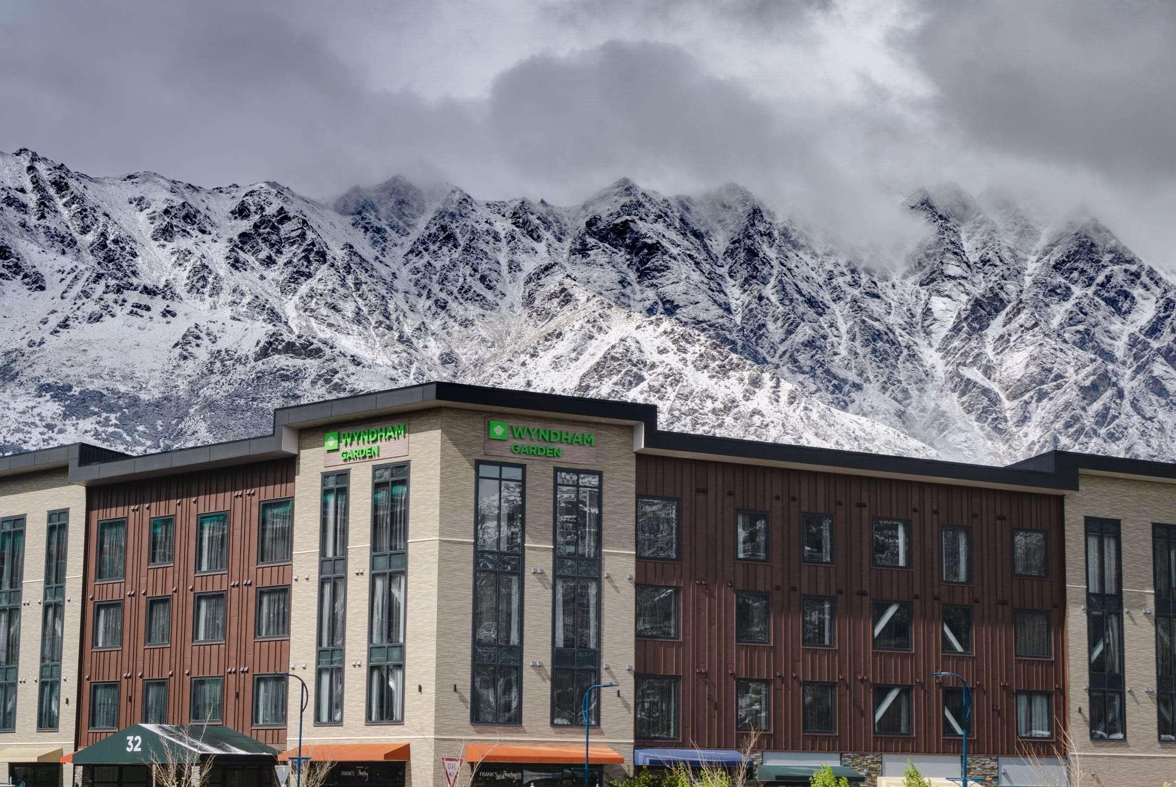 Wyndham Garden Remarkables Park Квинстаун Экстерьер фото