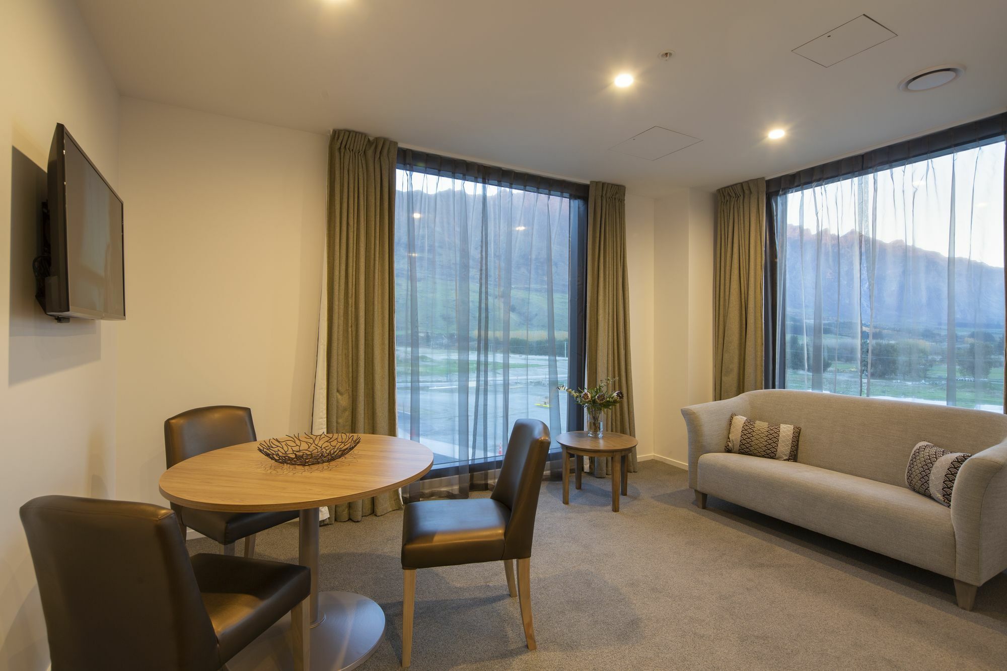 Wyndham Garden Remarkables Park Квинстаун Экстерьер фото